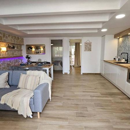 Nuevo Apartamento Moderno En Benicasim Con Terraza Y A Minutos De La Playa Benicàssim Kültér fotó