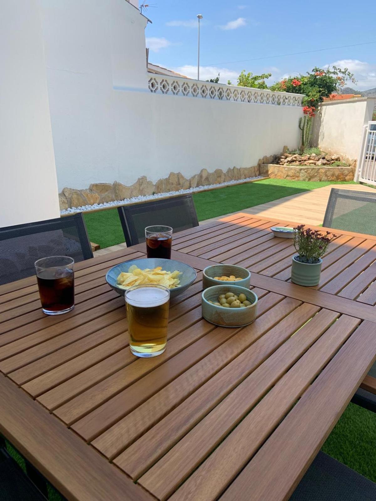 Nuevo Apartamento Moderno En Benicasim Con Terraza Y A Minutos De La Playa Benicàssim Kültér fotó