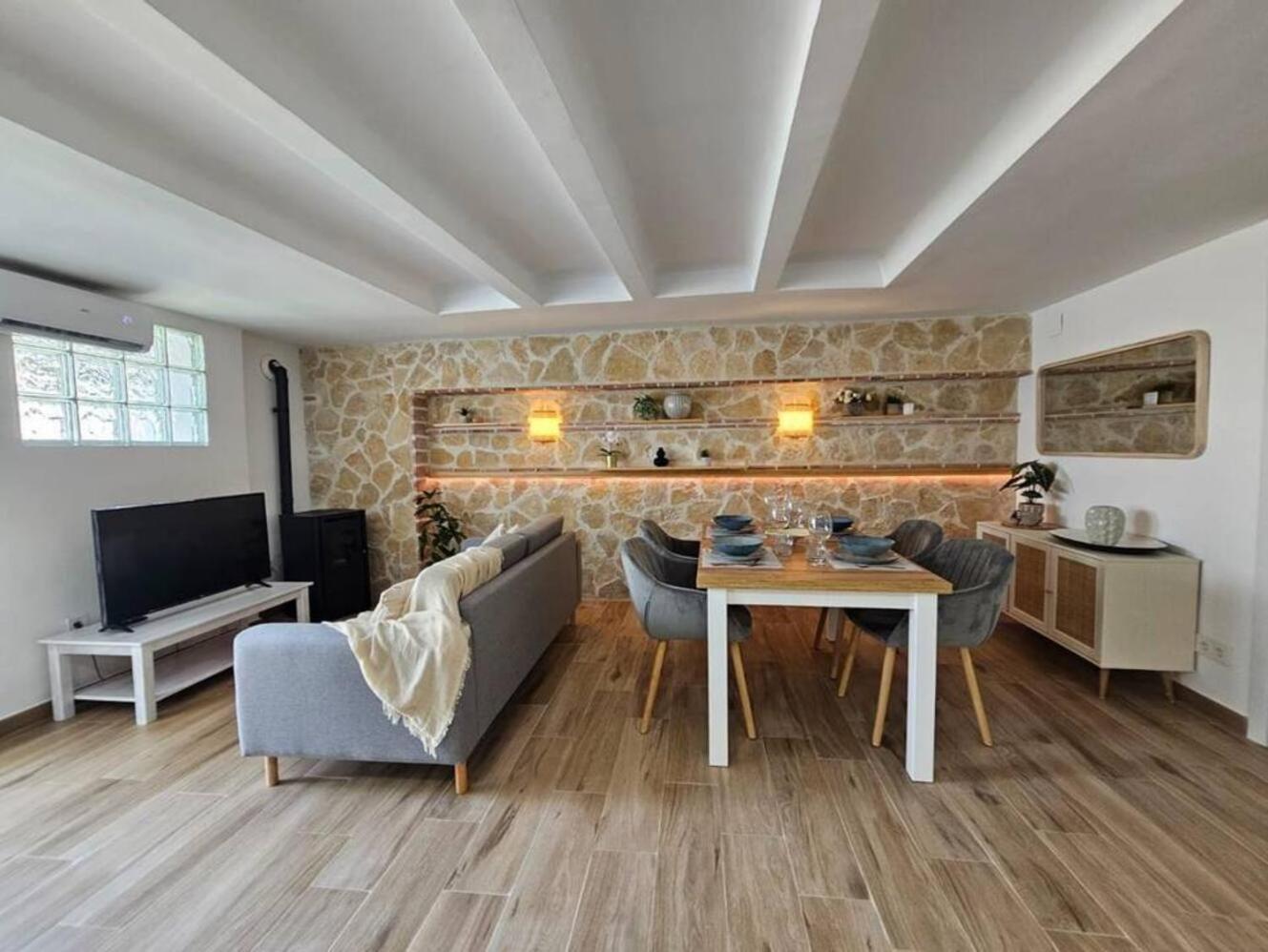 Nuevo Apartamento Moderno En Benicasim Con Terraza Y A Minutos De La Playa Benicàssim Kültér fotó