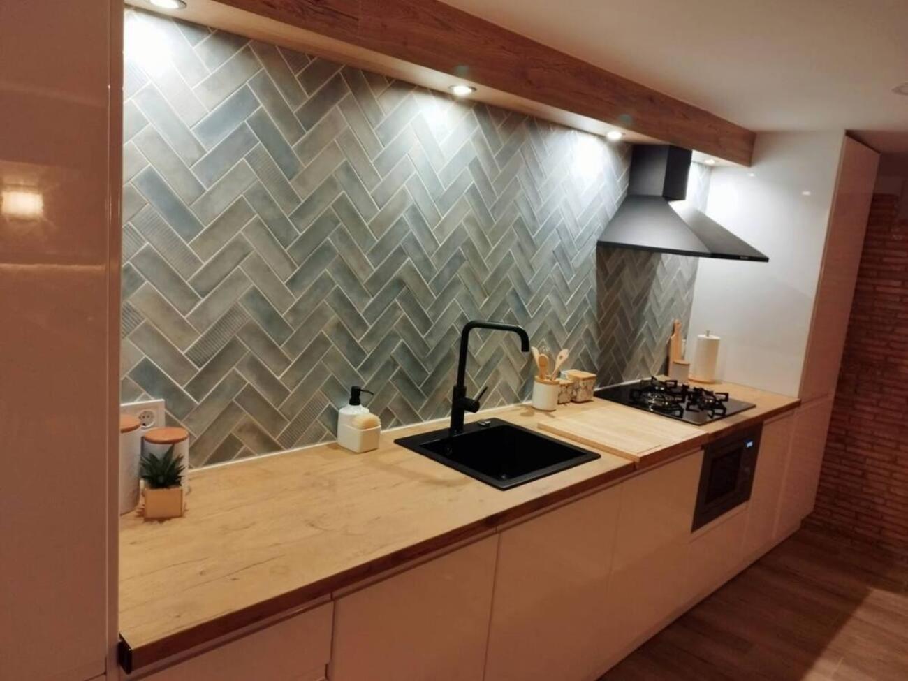 Nuevo Apartamento Moderno En Benicasim Con Terraza Y A Minutos De La Playa Benicàssim Kültér fotó